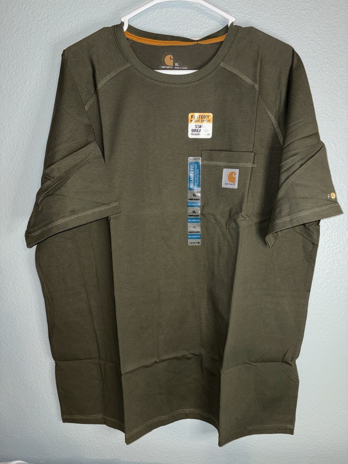 Carhartt men's Short-Sleeve Pocket relaxed force Tee in Olive crew neck size XL gallery