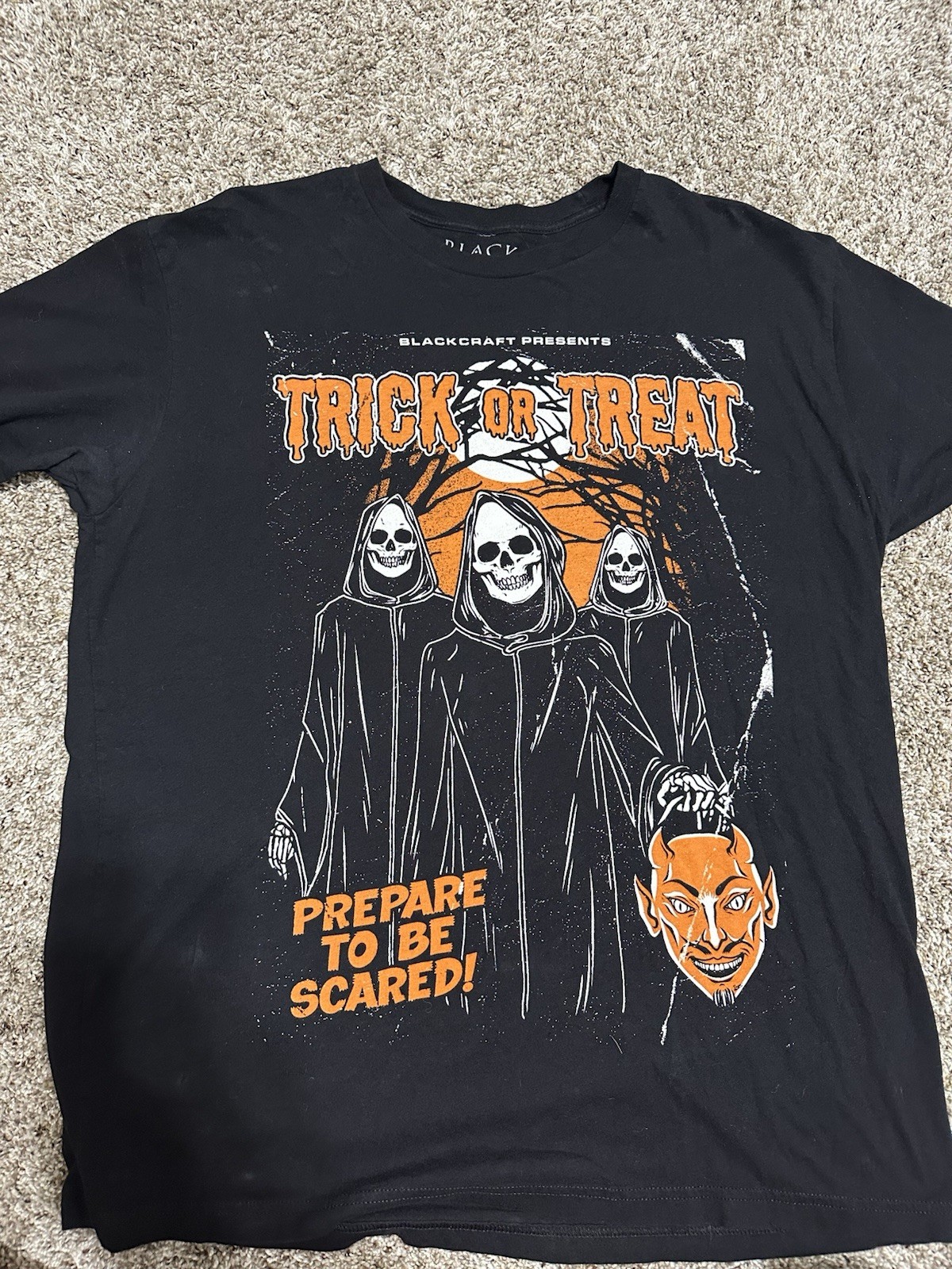 Blackcraft Cult Graphic Tee T-Shirt Large: Trick Or Treat Prepared To Be Scared