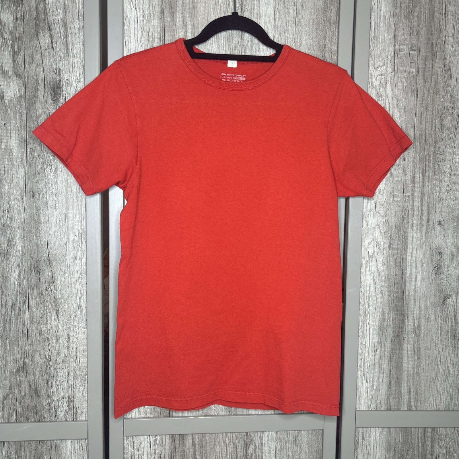 Lady Whtie Co T Shirt Size S Short Sleeves Minimalist Red Color Cotton