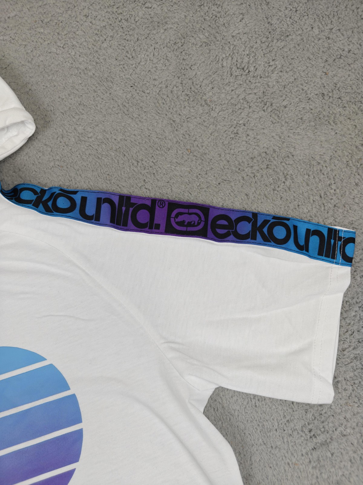 Ecko Unltd Shirt Mens Medium White Short Sleeve Hooded Kangaroo Pocket EO31K826 gallery