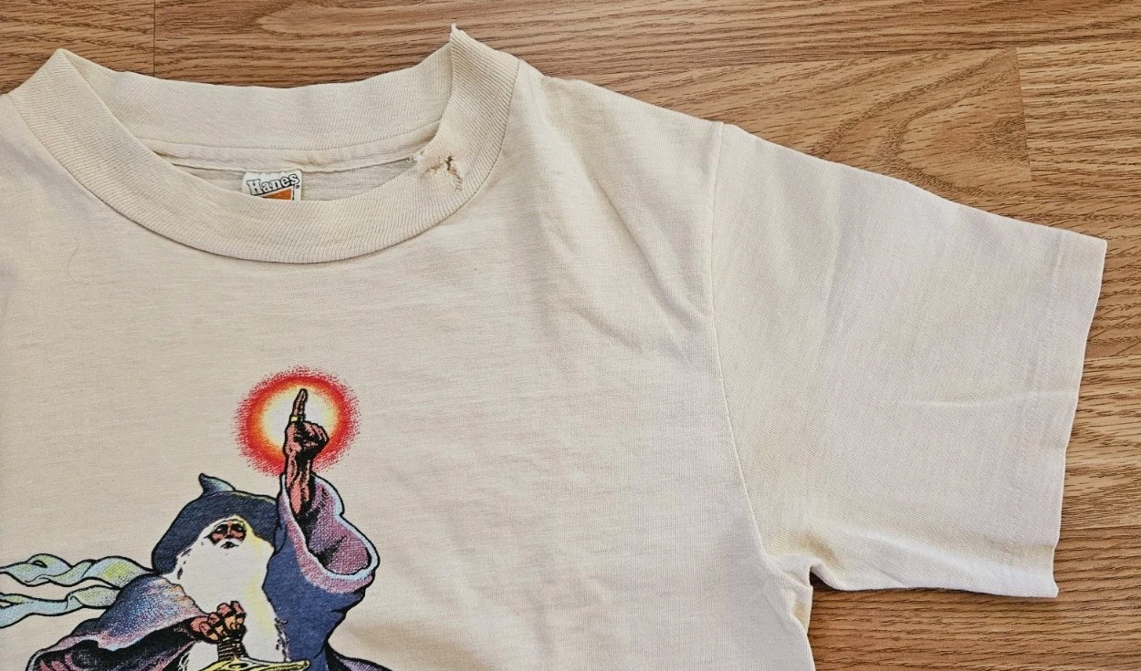 Rare Vintage 70s Tolkien Lord Of The Rings Gandalf 1978 T Shirt Small gallery