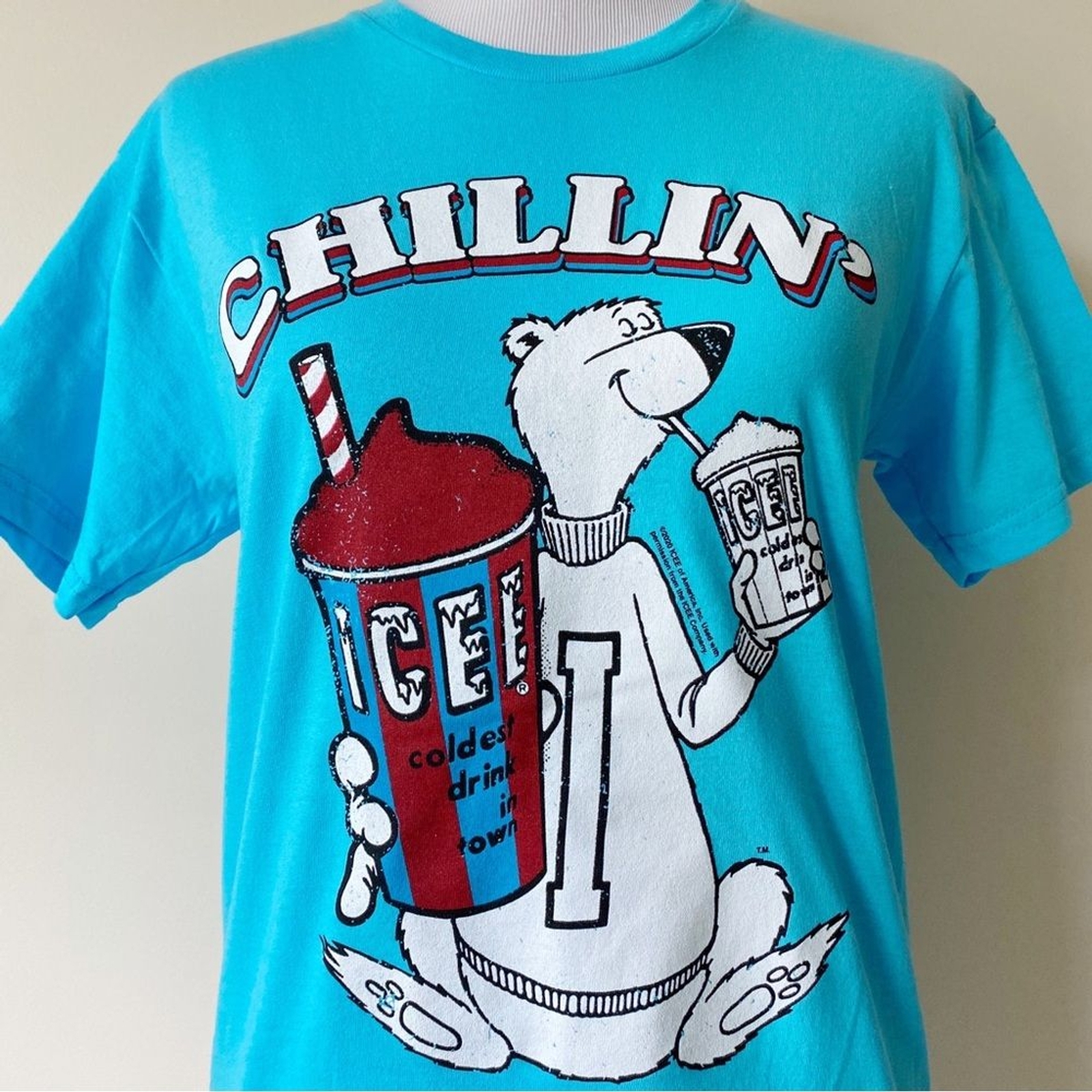Icee Slushy T-Shirt Mens Small Savvy Shirt Polar Bear Mascot Chillin Blue New gallery