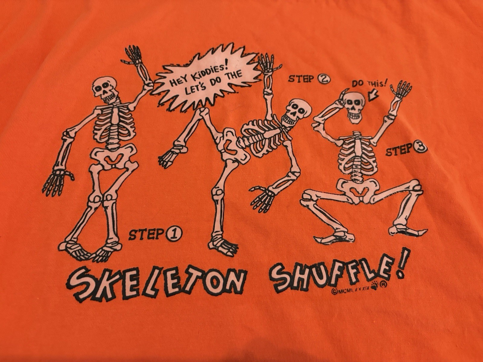 Vintage Diamond Star Skeleton Shuffle Halloween Orange Shirt Made in USA Large gallery