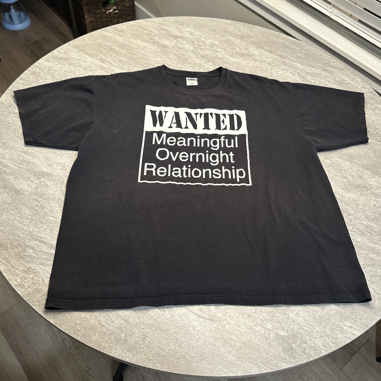 Men’s Wanted Meaningful Overnight Relationship Funny Comedy Shirt 2XL Black gallery