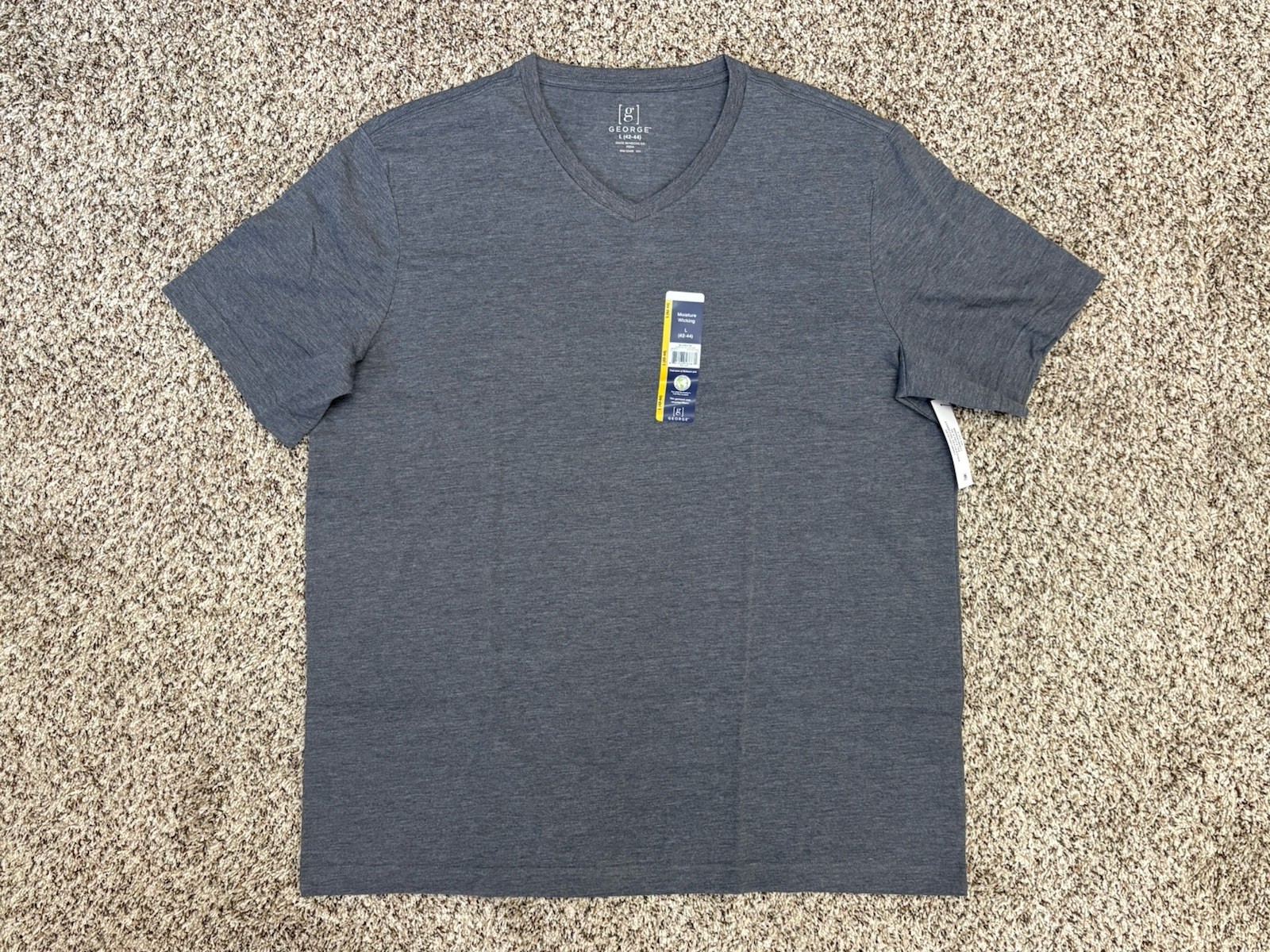 New George 3-PACK Men’s V-Neck T-shirt Tee Moisture Wicking Sz 42-44 LARGE (G2) gallery