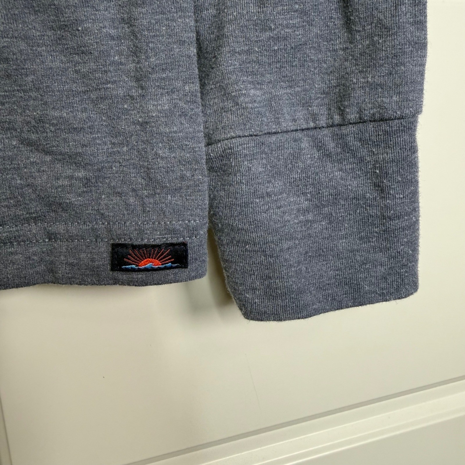 Faherty Henley Shirt Mens Small Heathered Blue Long Sleeve Jersey Casual Tee gallery