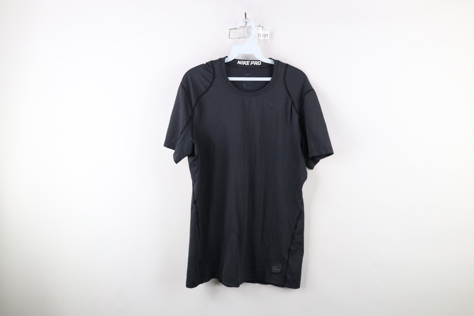 Nike Pro Mens Medium Fitted Striped Knit Running Jogging Gym Training T-Shirt