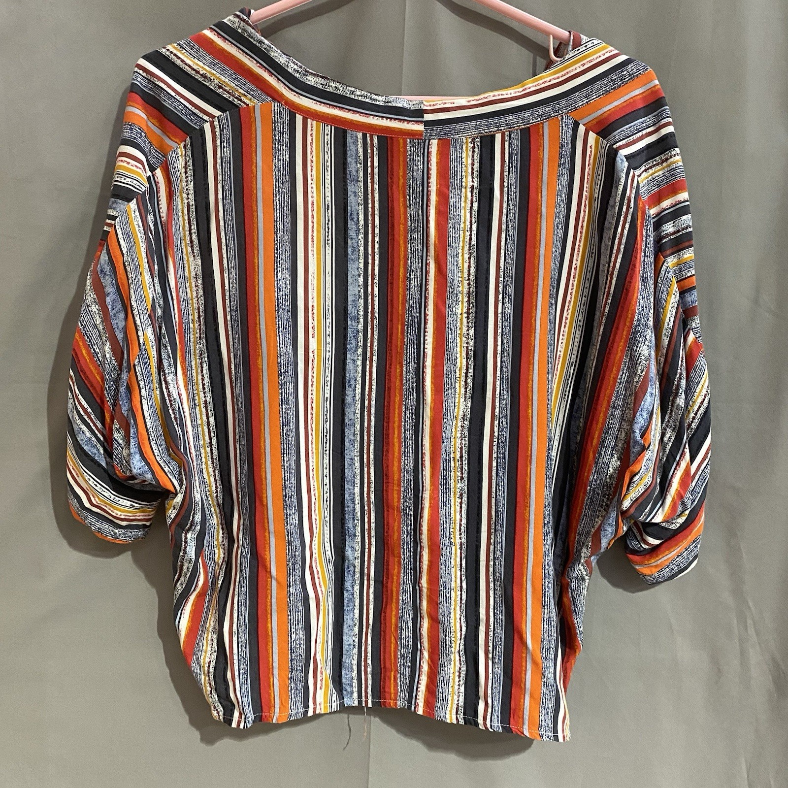 Mustard Seed button-front blouse a colorful striped pattern Size M Boho TG2078 gallery