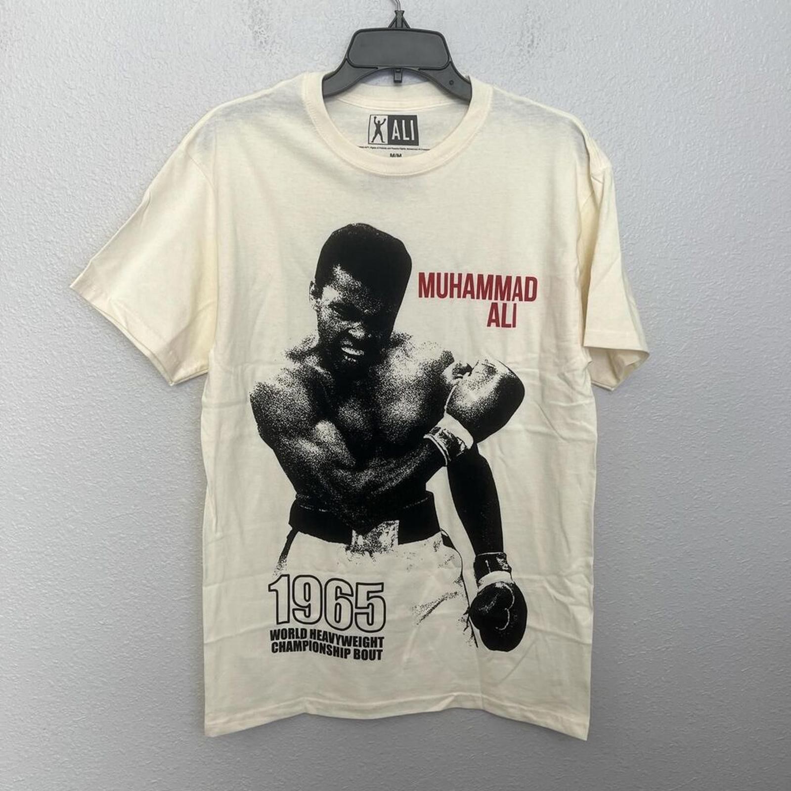 Muhammad Ali Graphic TShirt Ivory Size Medium gallery