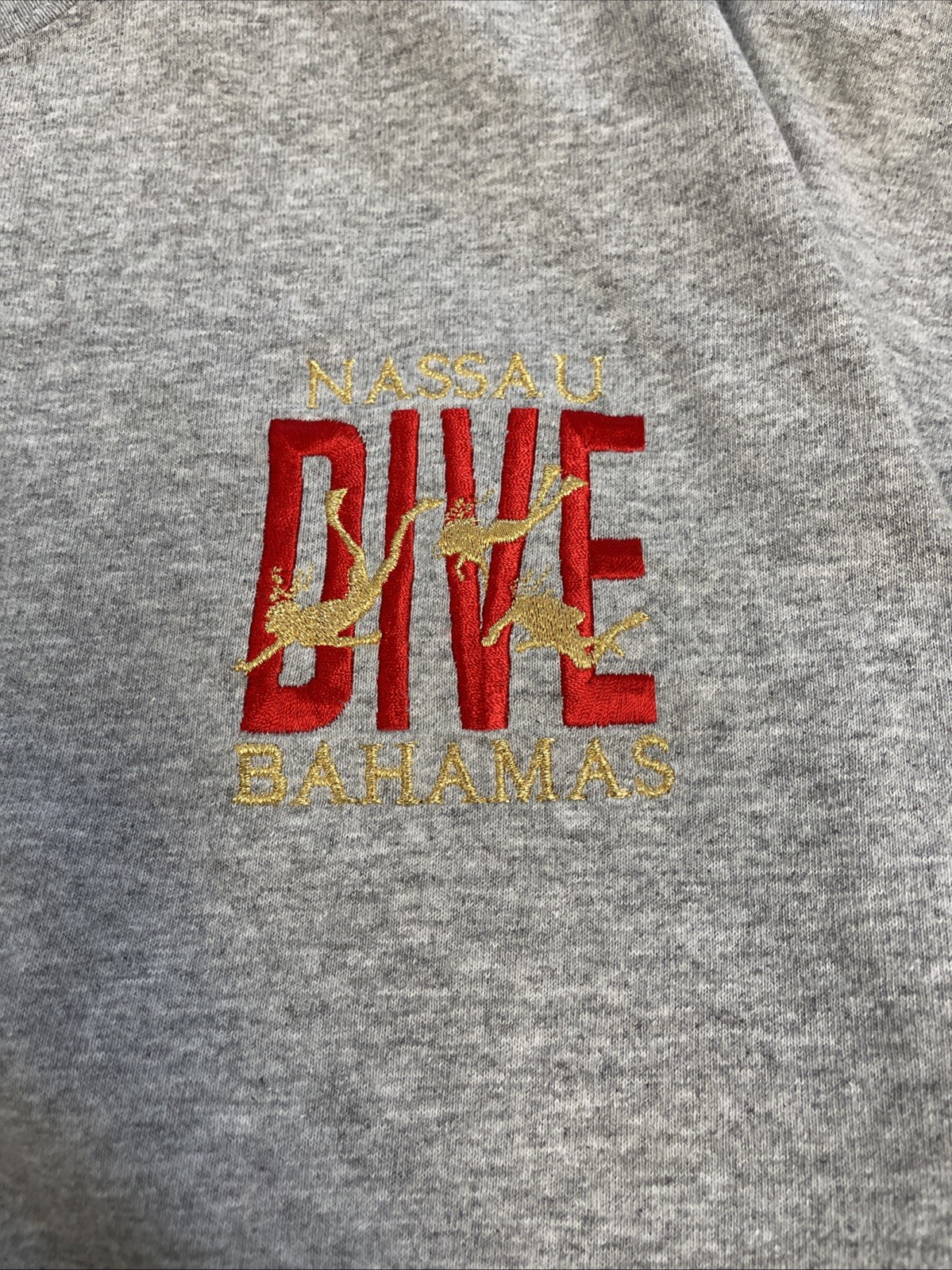 VINTAGE DIVE BAHAMAS SHIRT EMBROIDERED STITCHED GREY 2XL gallery
