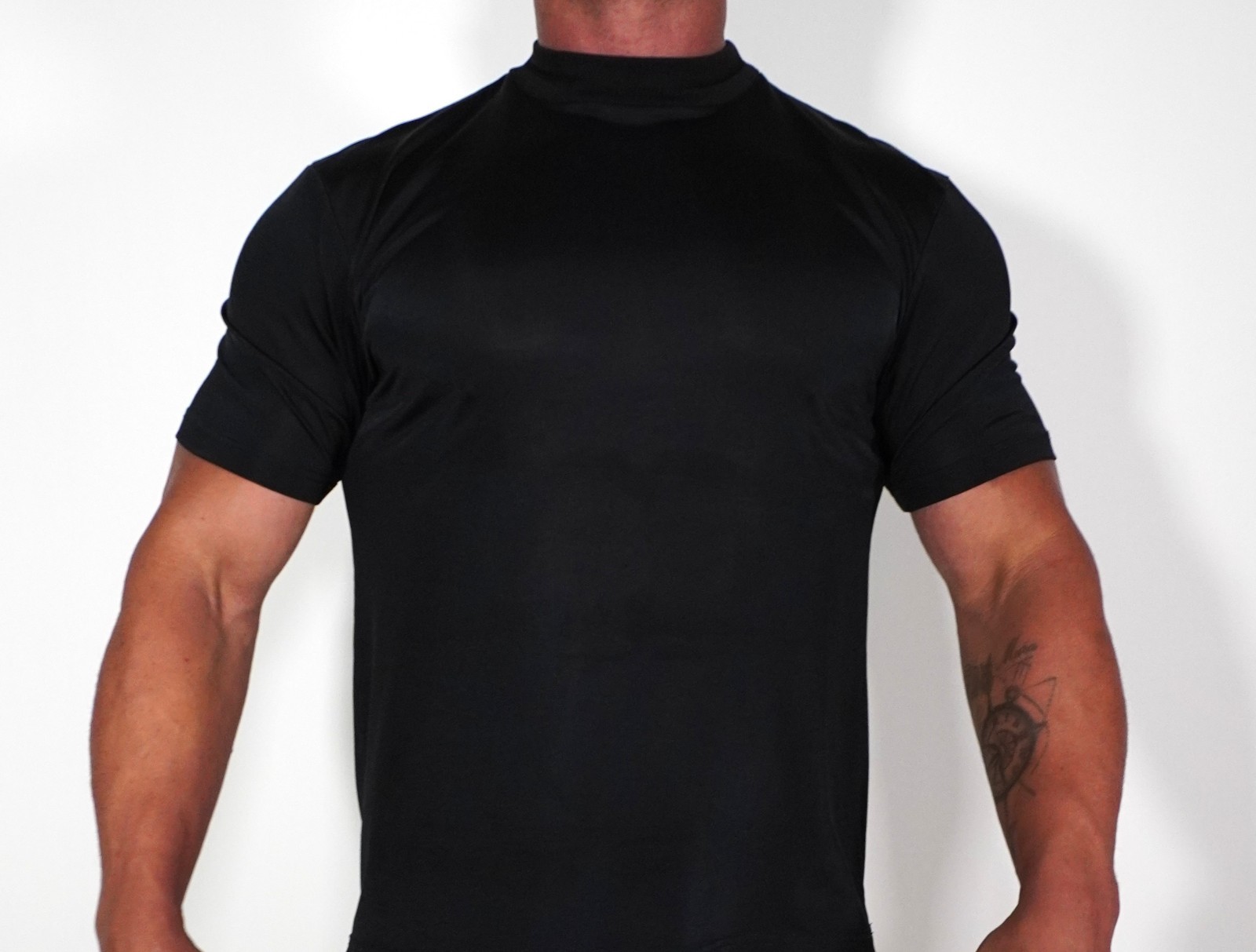 MEN'S SHORT SLEEVE SEMI-SHEER BLACK SLINKY SHIRT SIZE MEDIUM gallery