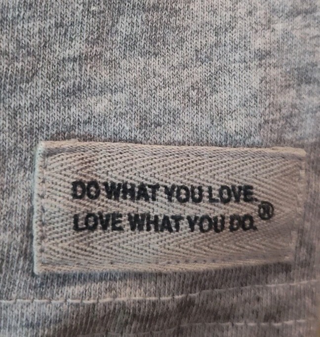 Life Is Good Peace Love Dogs Crusher T-Shirt Cotton/Polyester Gray S/S Sz XL NWT gallery