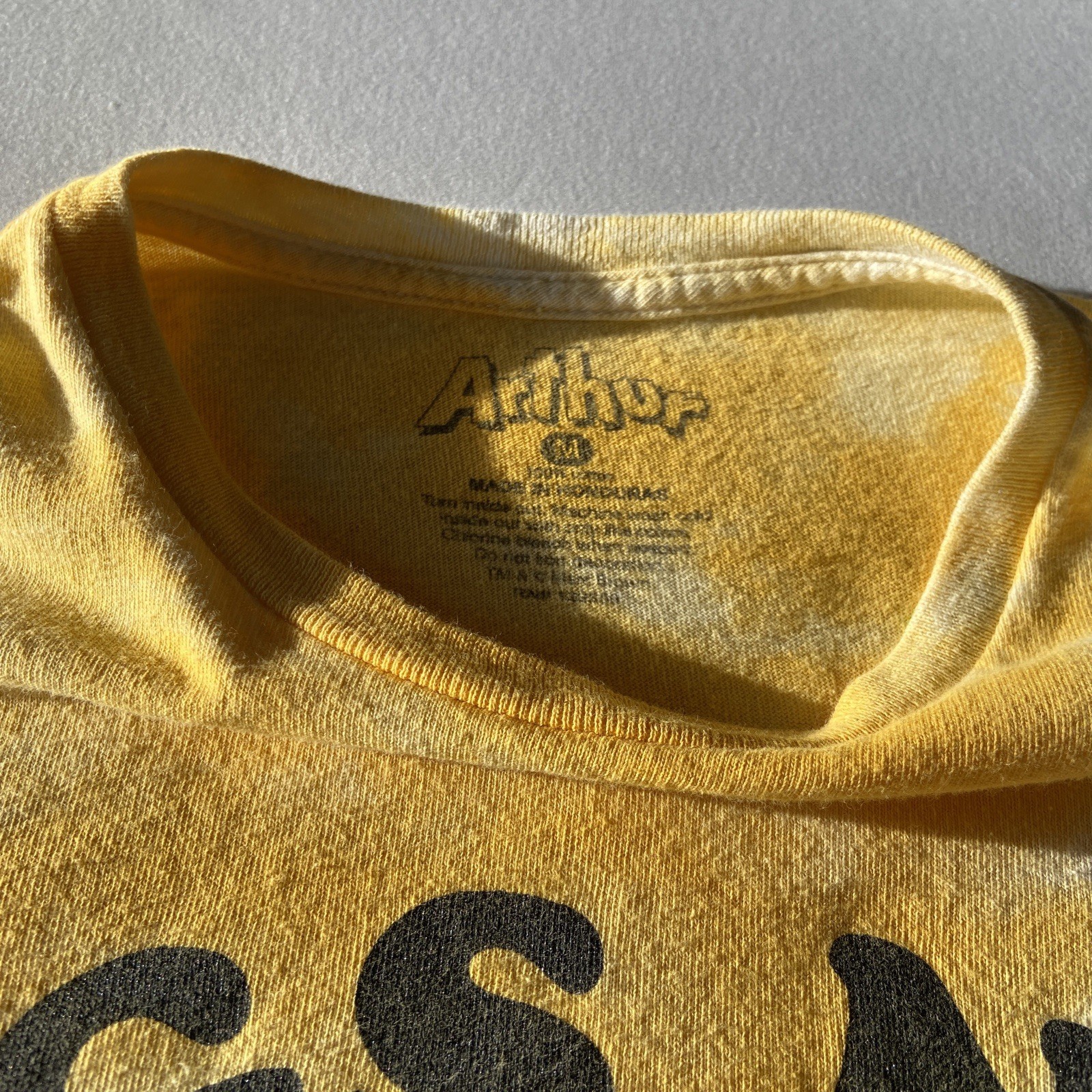 Arthur Call Your Mother “Hugs Not Drugs” Shirt Yellow Tie Dye Size Medium gallery