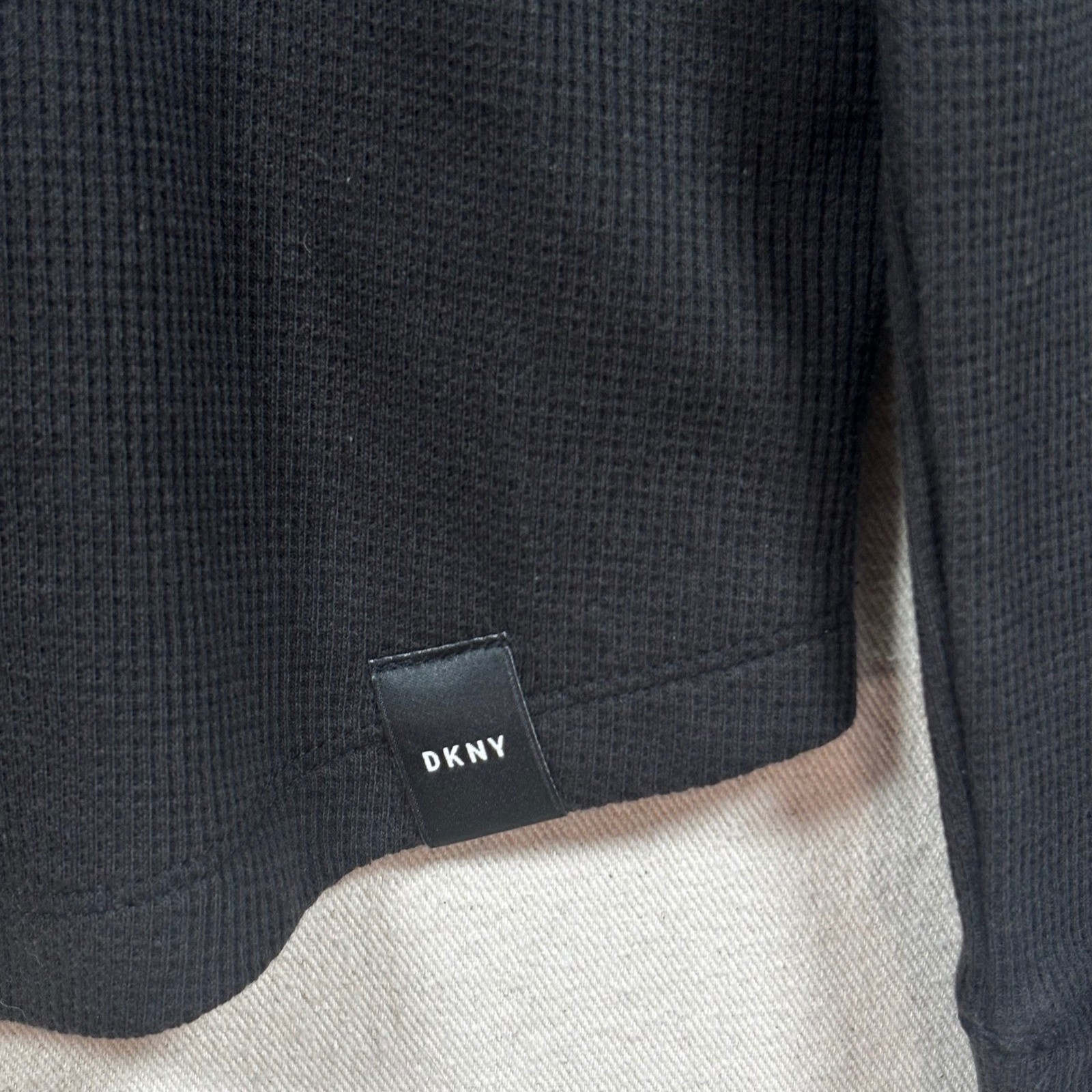 DKNY Men Black Long Sleeve Ribbed Soft Henley Shirt Size Small NWT MSRP $59.50 gallery