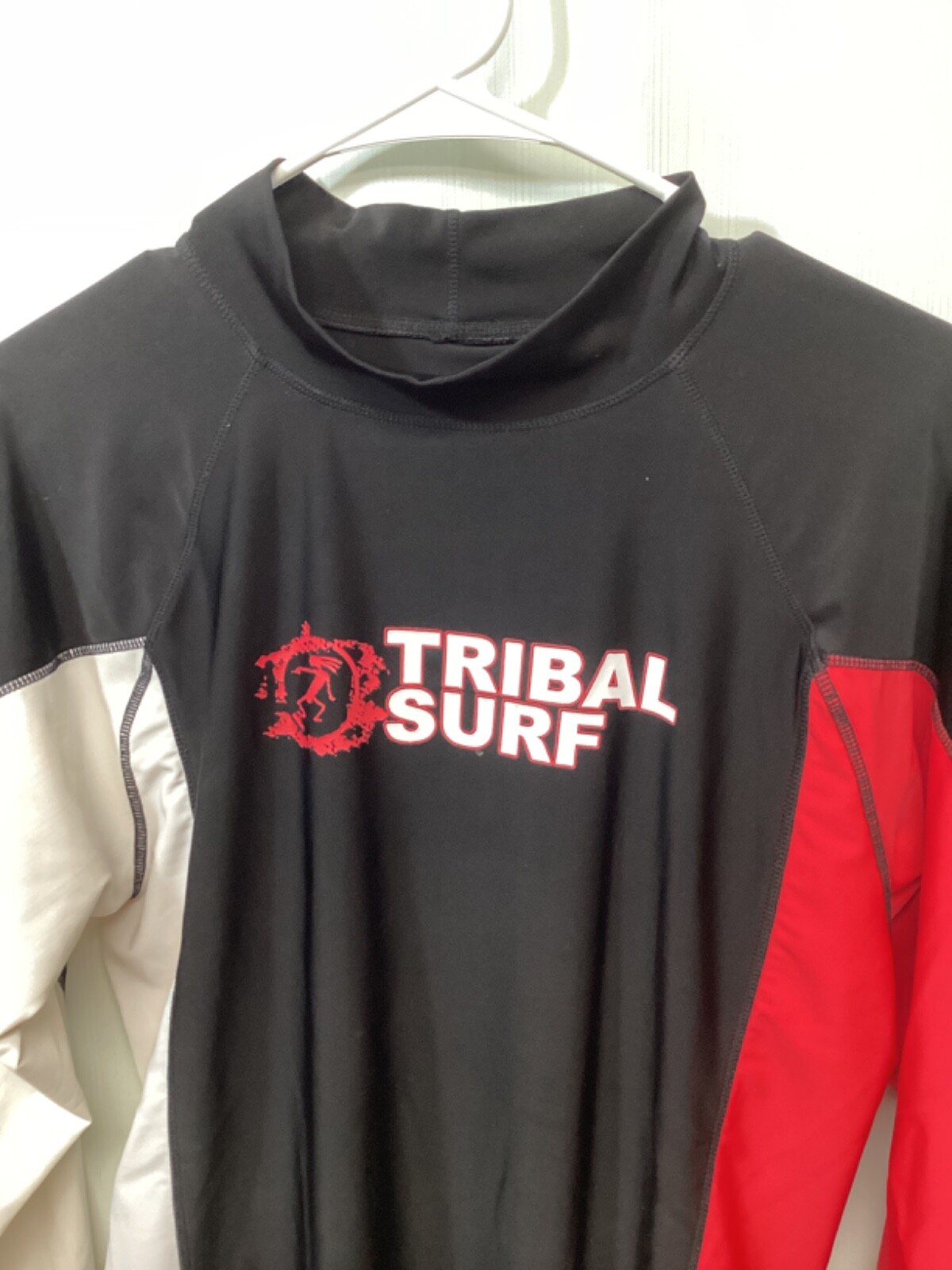 Tribal Surf (Sunspecs) XL Long Sleeve Nylon Blend Surfing T Shirt T14 gallery