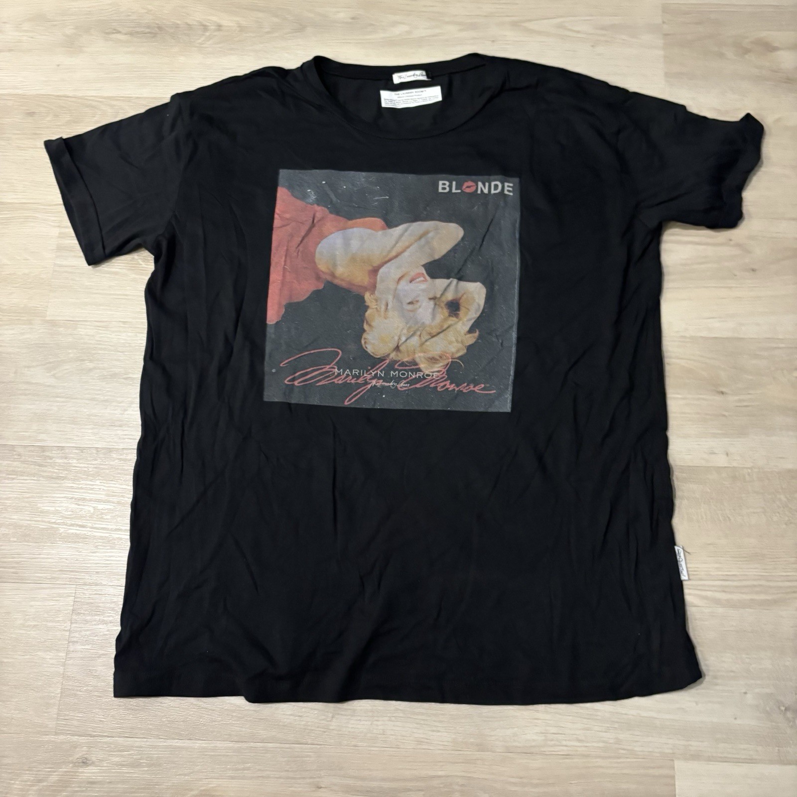 The Laundry Room Marylin Monroe Shirt Adult Medium Oversized Lightweight* gallery