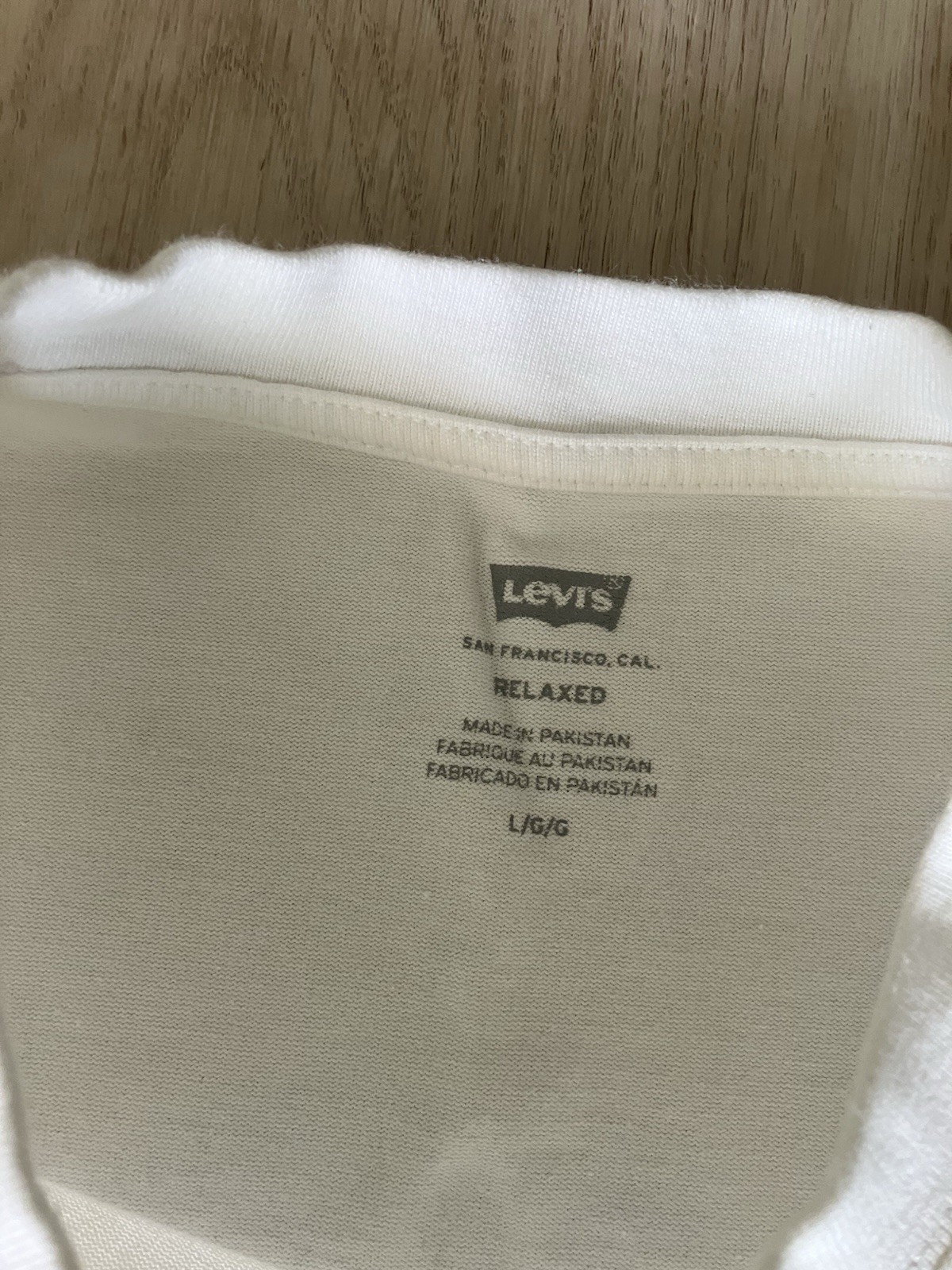 Levis Minimalist A Dream State White T-shirt Smiley Face Mens L Relaxed Fit gallery