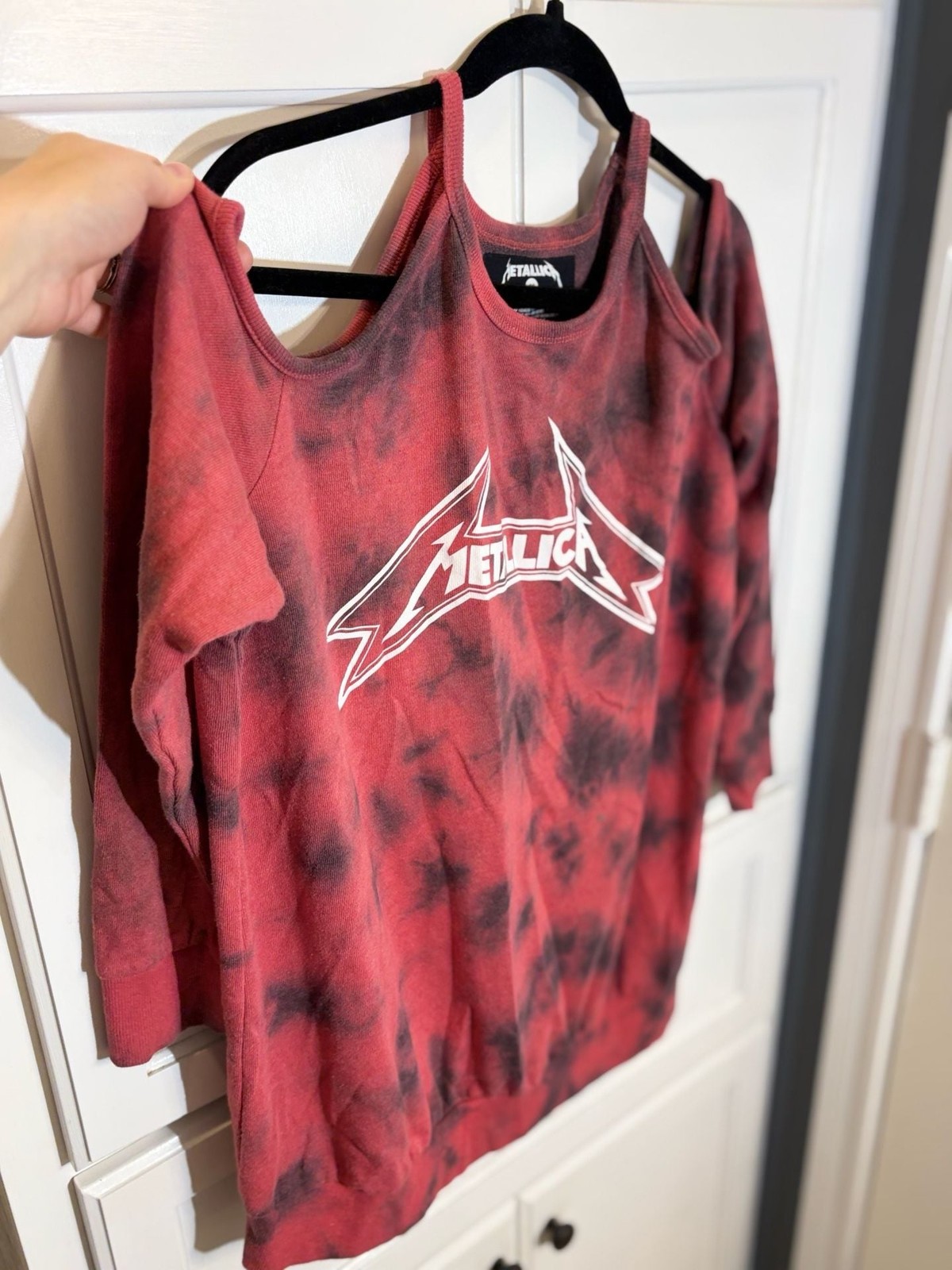Metallica Red and Black Tie Dye Cold Shoulder Band Graphic Sweatshirt XXS gallery