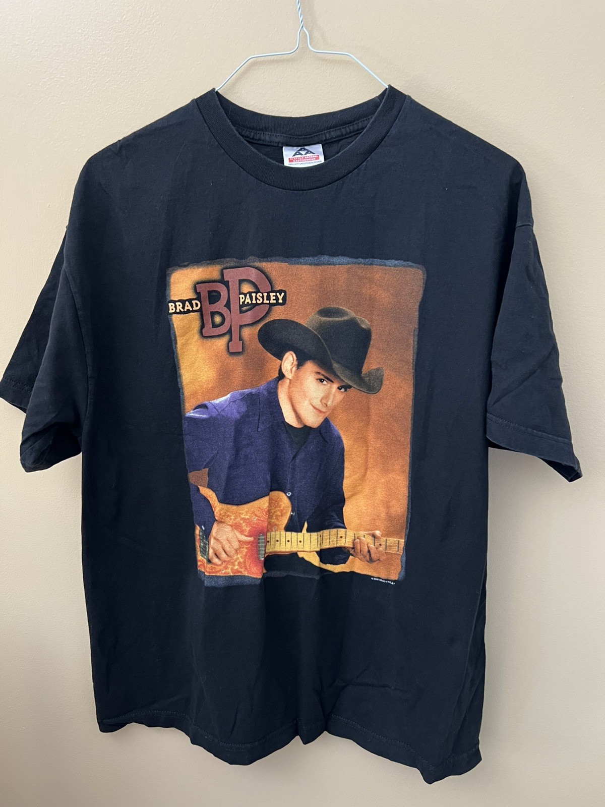 Vintage 2000 Brad Paisley Tour Graphic T Shirt Size XL gallery