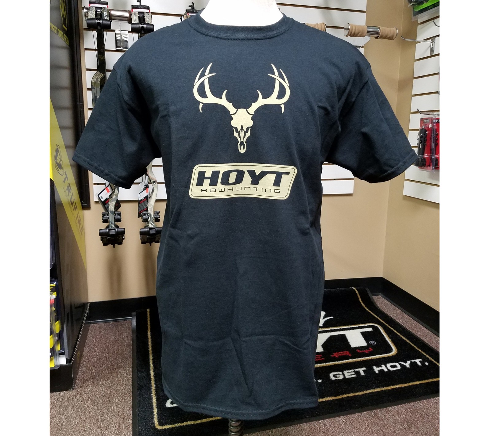 Hoyt Bowhunting Walnut Creek Promo Limited Edition Black Short Sleeve Shirt gallery