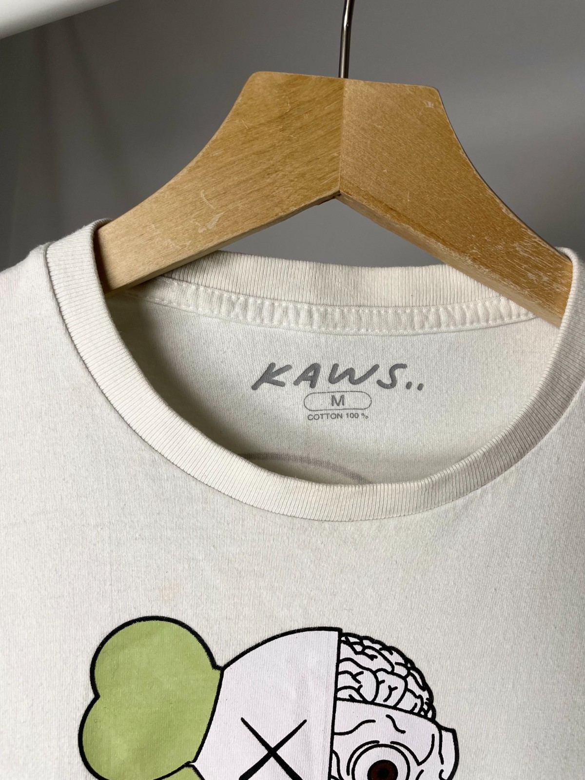 Kaws Summer XX ( Size S ) Vintage Companion Supreme White Tee T Shirt gallery