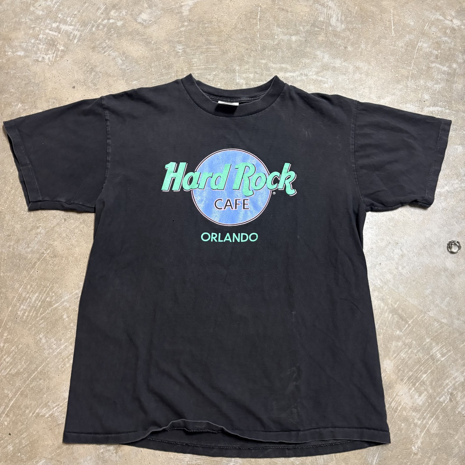 Hard Rock Cafe Orlando Men's Black T-Shirt Tagged L 90s Single Stitch USA Made gallery