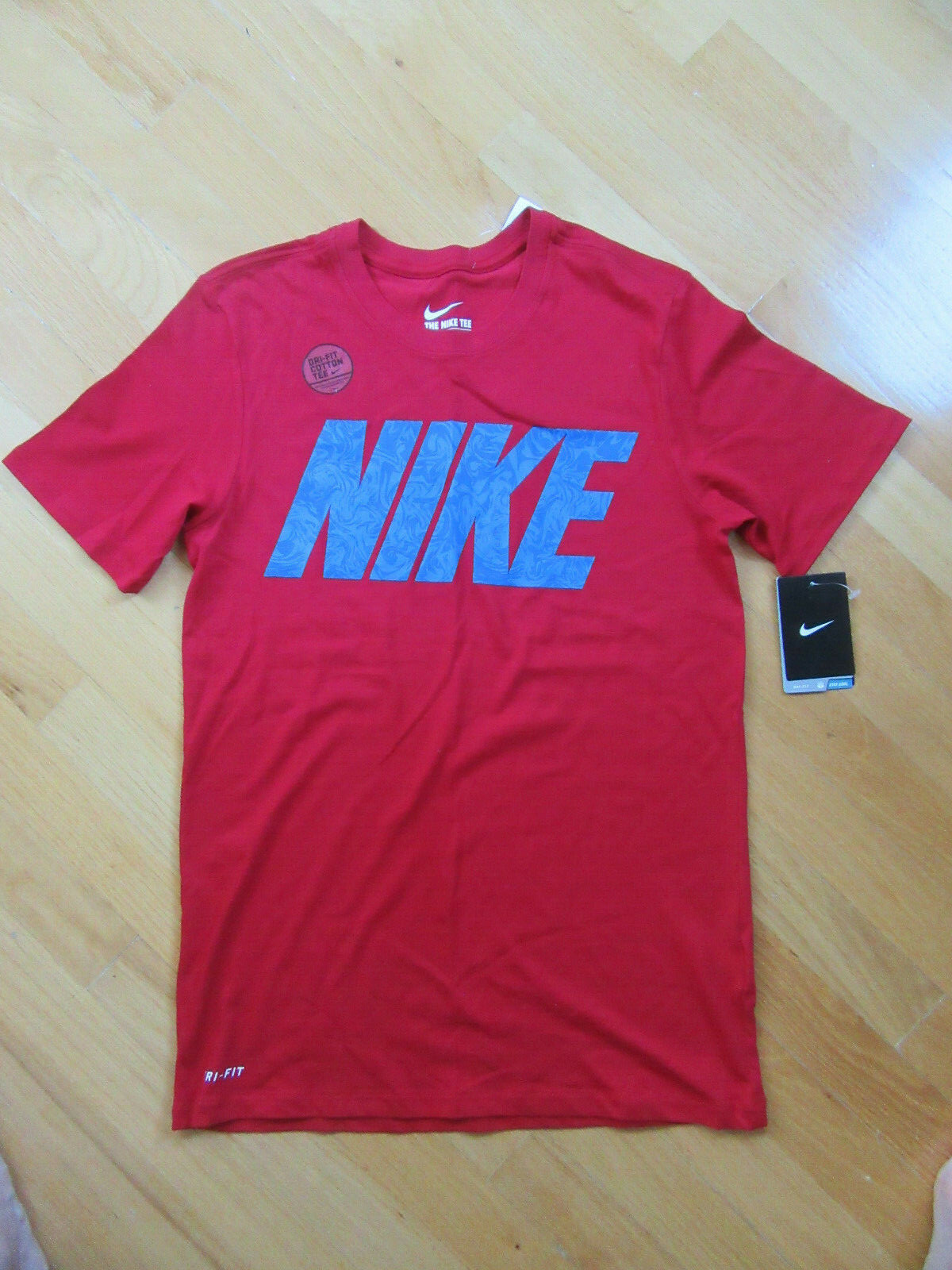 NWT NIKE Dri Fit Logo Red Short Sleeve T-Shirt Cotton/Polyester Sz S gallery