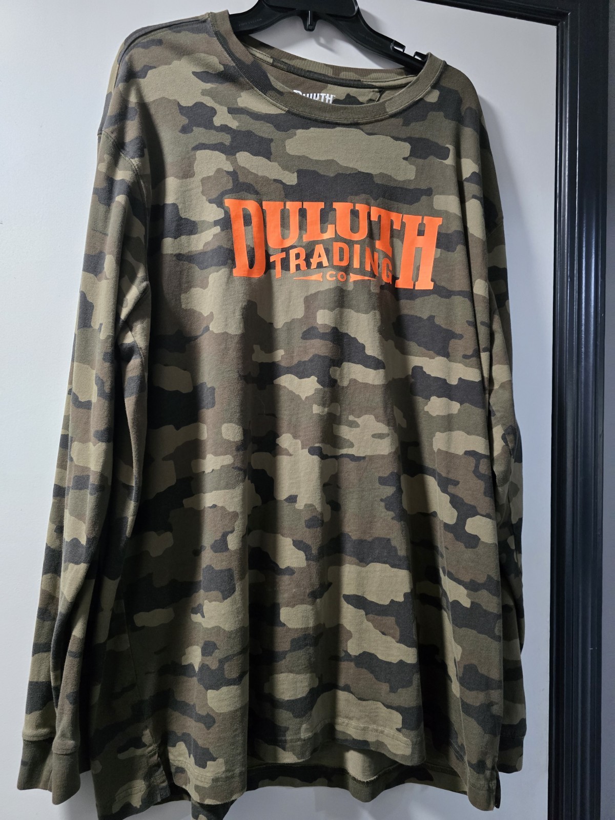 tsMen’s Longtail T Relaxed Fit LS Logo T-varies. XL AT13