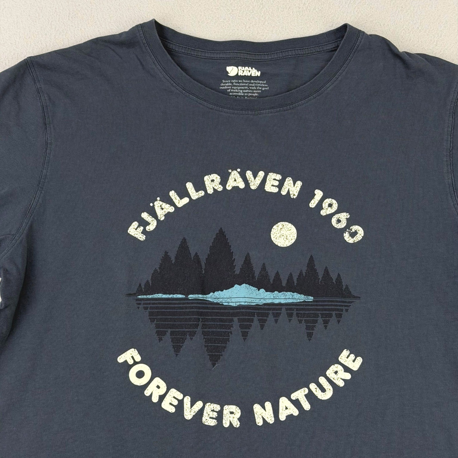 Fjallraven Forest Mirror T-Shirt Mens XL Graphic Tee Outdoor Casual Short Sleeve gallery