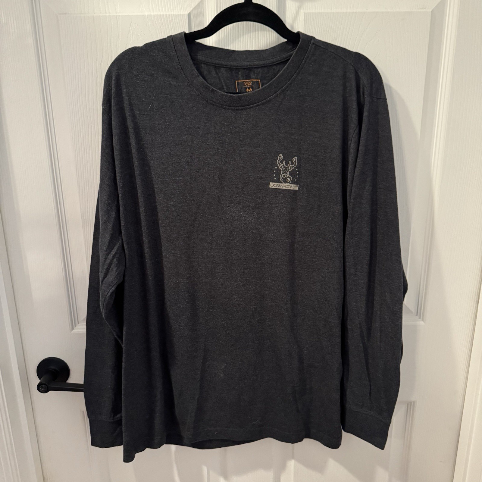 OCEAN & COAST Real Tree Long Sleeve Mens T - Shirt Sz XL Gray Trophy Buck Deer gallery