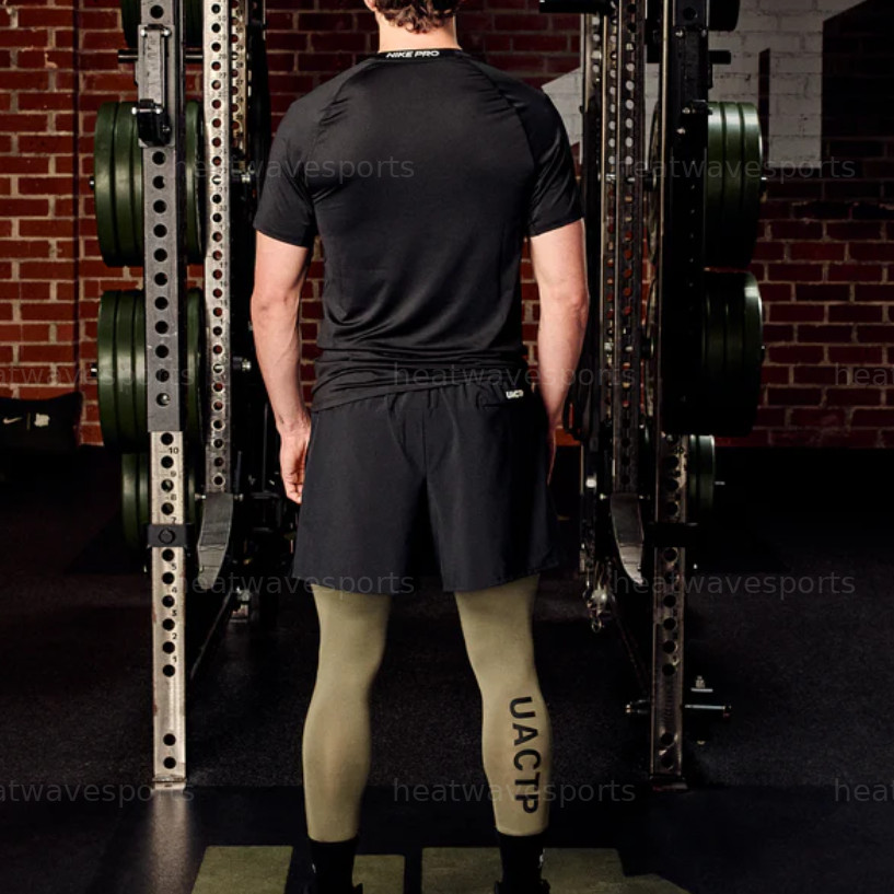 Nike T Shirts Men's Black Crew Neck Moderate IQ7360-010 New Sizes gallery