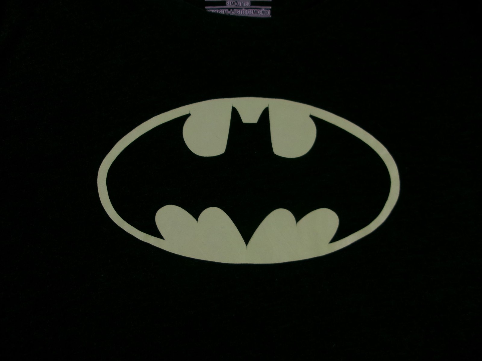 Under Armour Batman Shirt Men Medium Black HeatGear Semi-Fitted Charged gallery