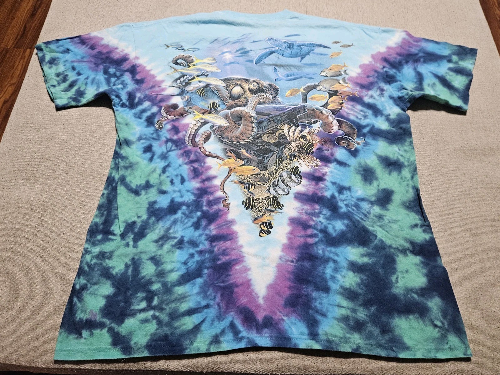 2000 Liquid Blue Y2K Aquatic Sea Life Dolphin Octopus Tie Dye TShirt XL Nature gallery