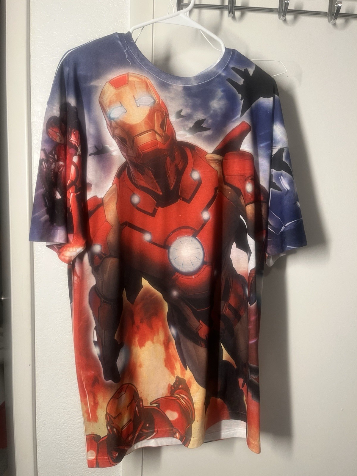 Marvel Iron Man Graphic Tee Men’s XL 100% Polyester Crew Neck Short Sleeve