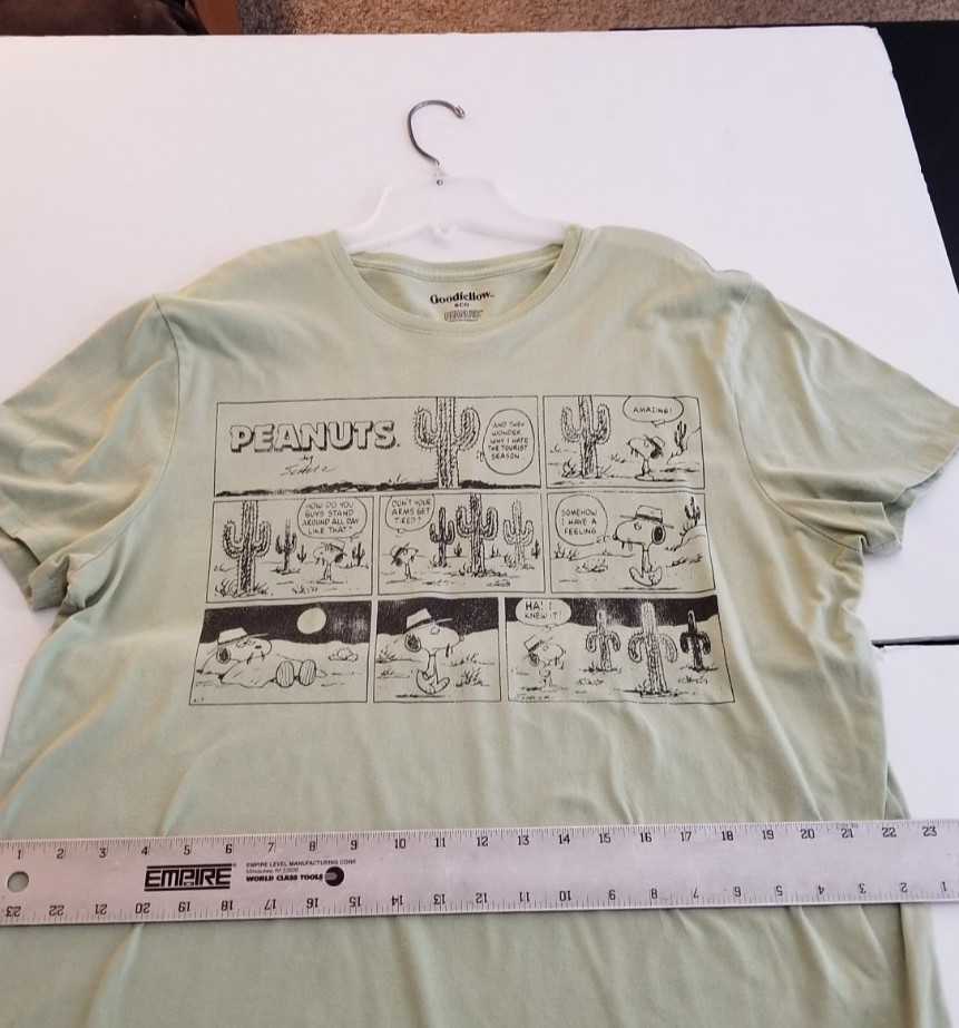 Charlie Brown & Peanuts TEE shirt , Men, XL. Green. Pre-washed. gallery