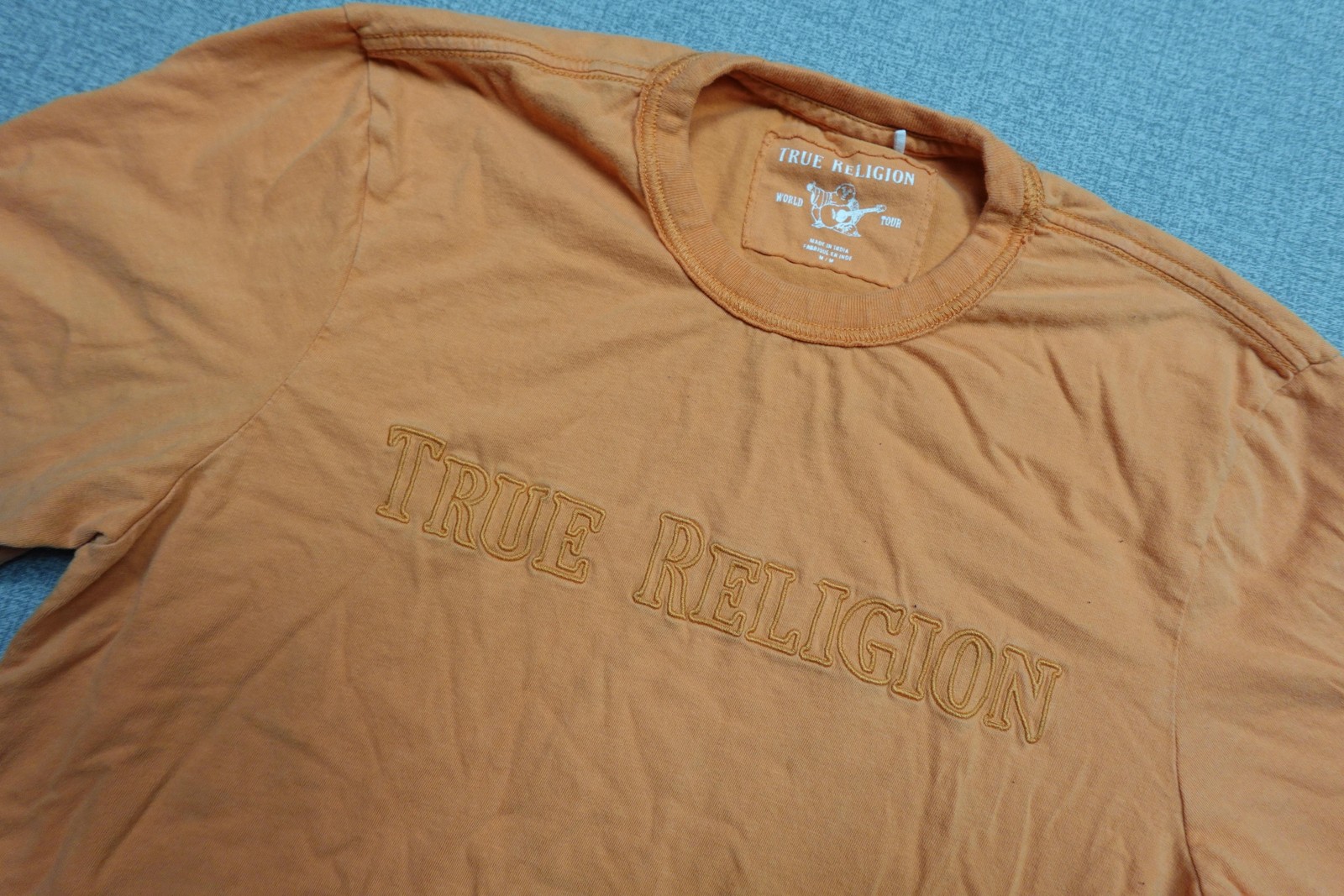 True Religion Shirt Mens Medium Orange World Tour Logo Cotton Spell Out Retro