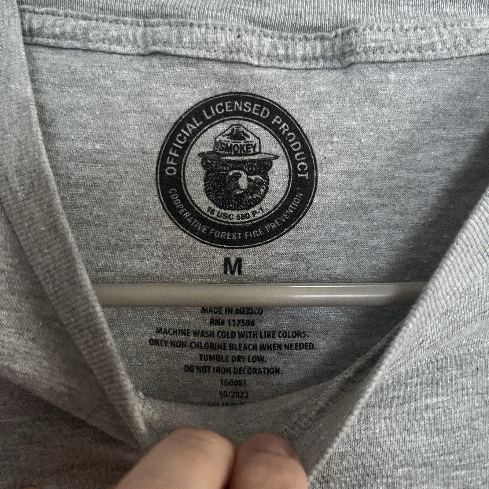 Smokey The Bear Gray Green Size M, Only You Can Prevent Forrest Fires T Shirt gallery