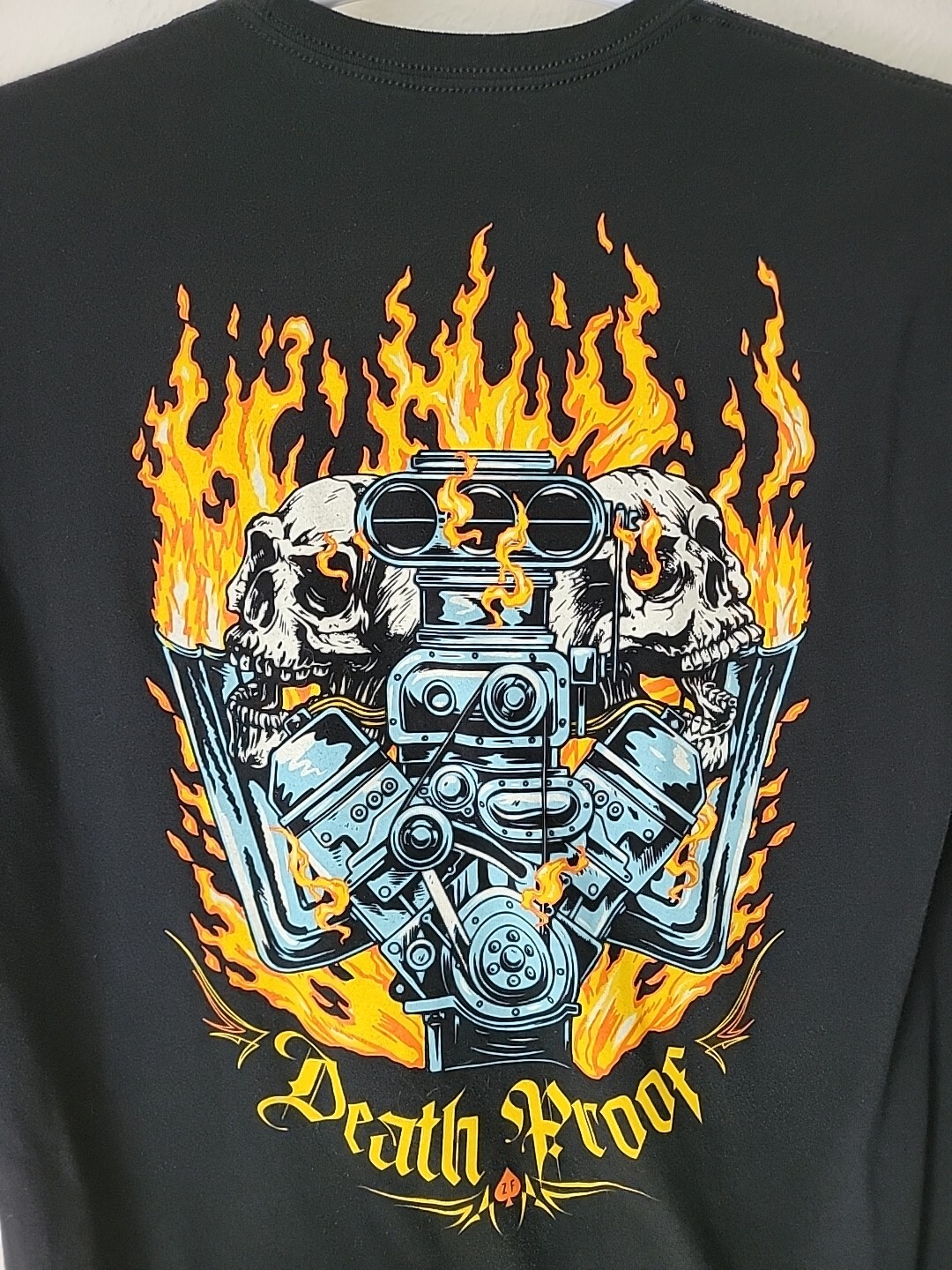 Death Proof Skull T-shirt Medium Skull graphic tee Genuine