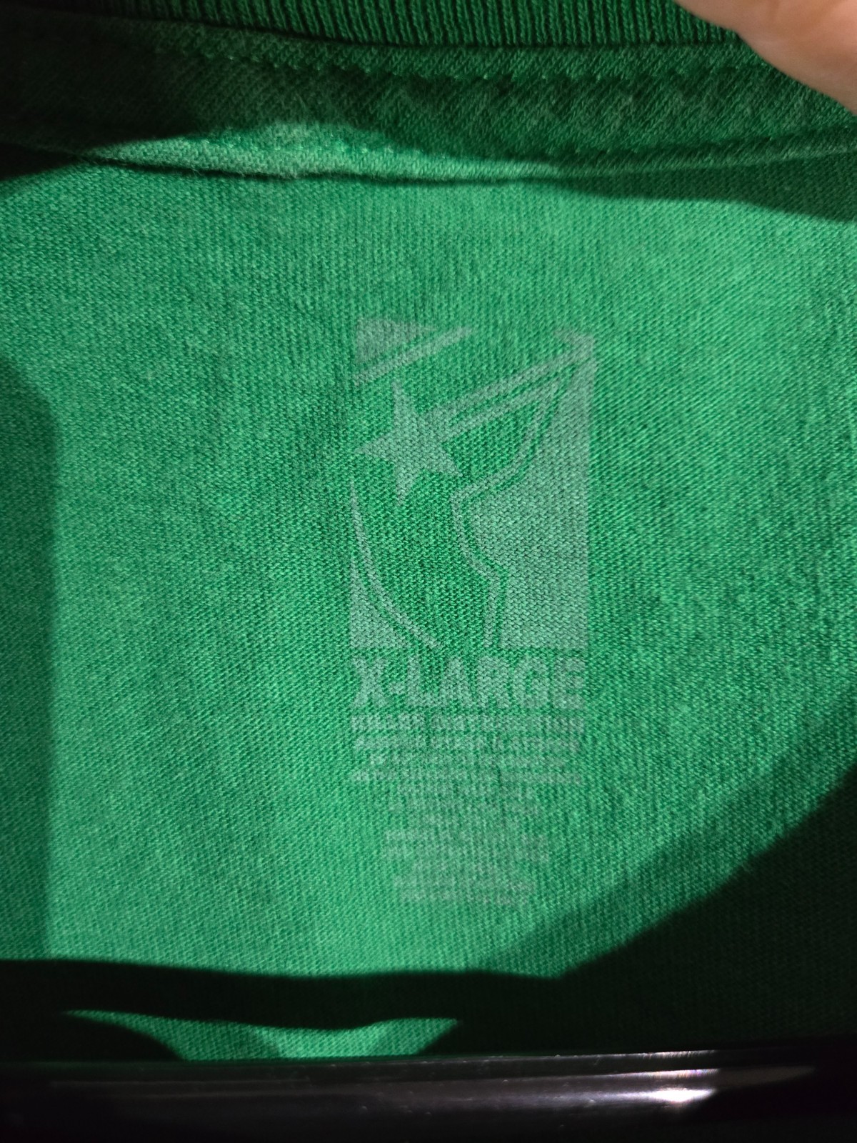 Vintage Famous Stars and Straps T-Shirt Mens Size XL Green Punk Skate Y2K VTG gallery
