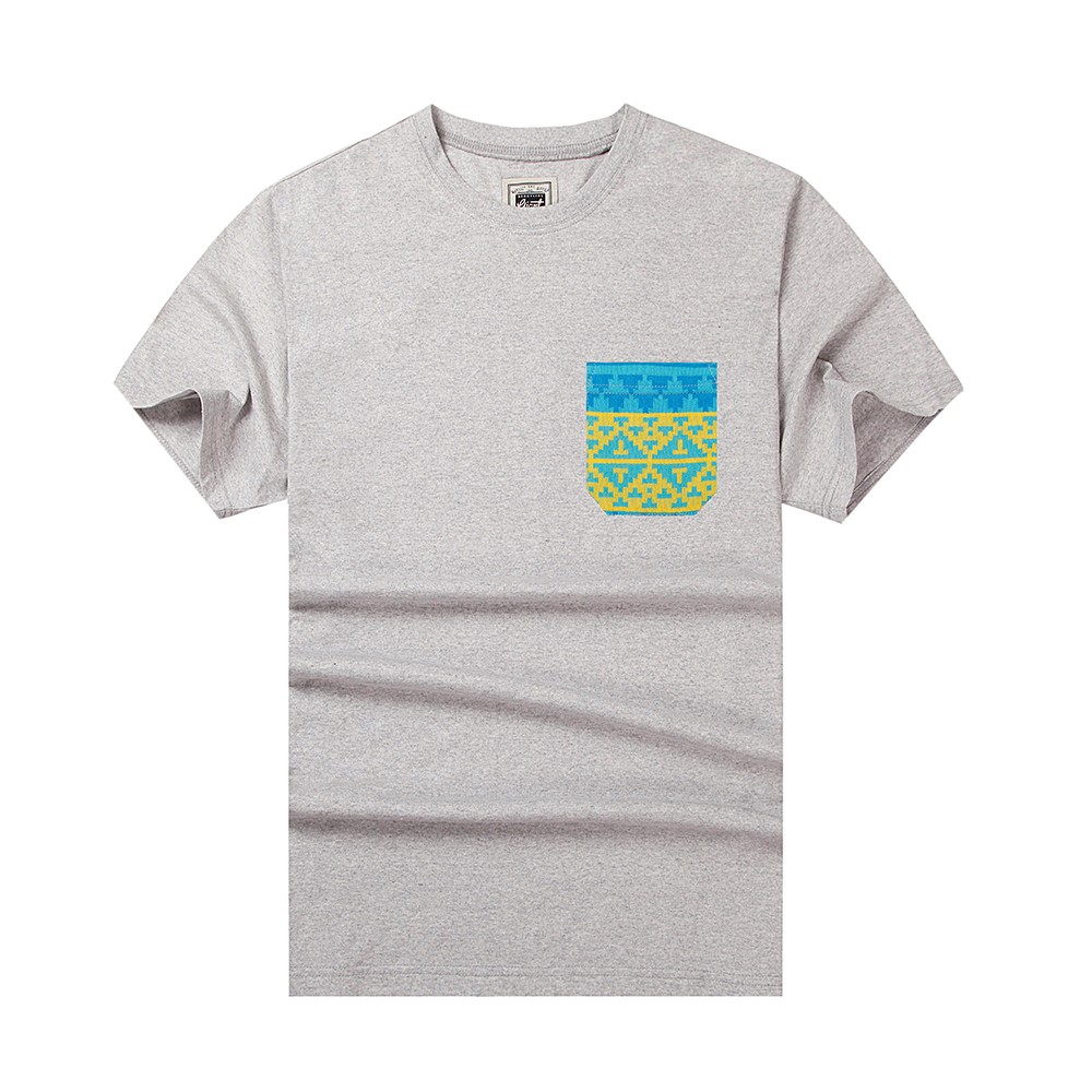 Men’s Slim Fit Pocket T-Shirt Stretch Cotton Minimalist Design Solid Color Tee
