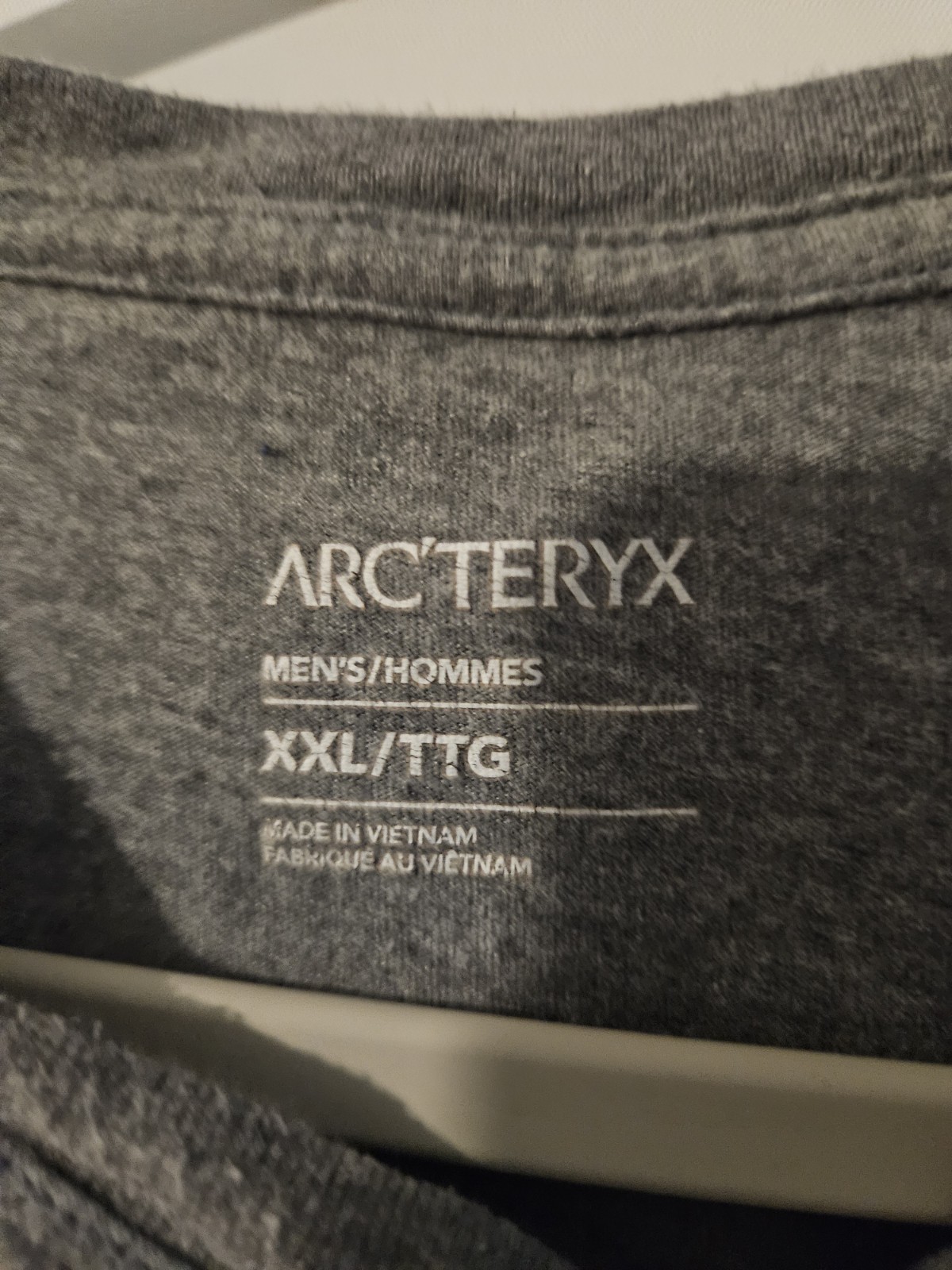 Arc'Teryx Men's Gray Short Sleeve Tee Size XXL gallery