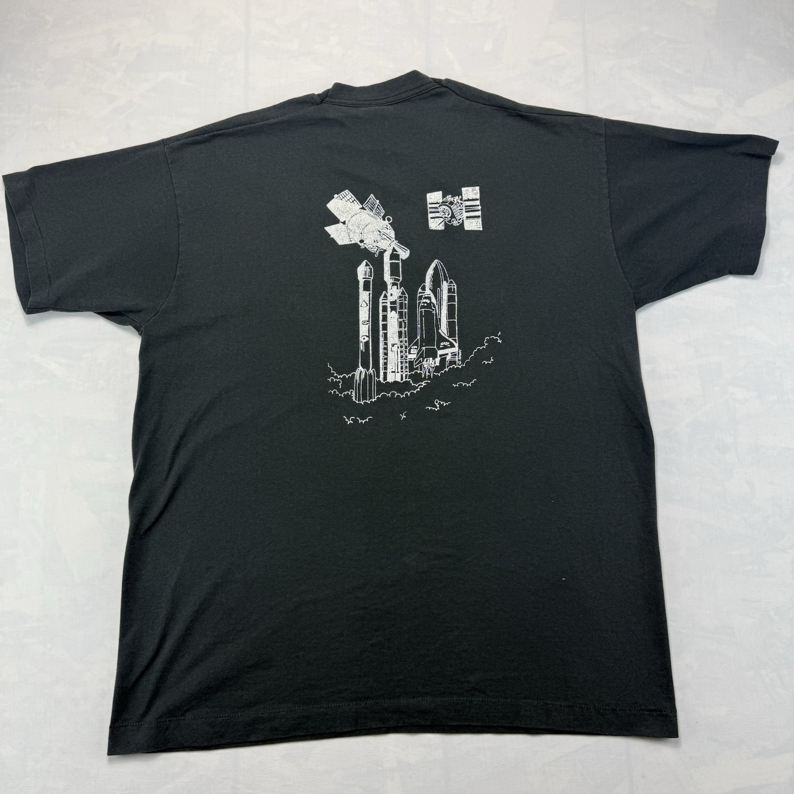Vintage NASA Space Shuttle T Shirt USA Made Single Stitch XL Black gallery