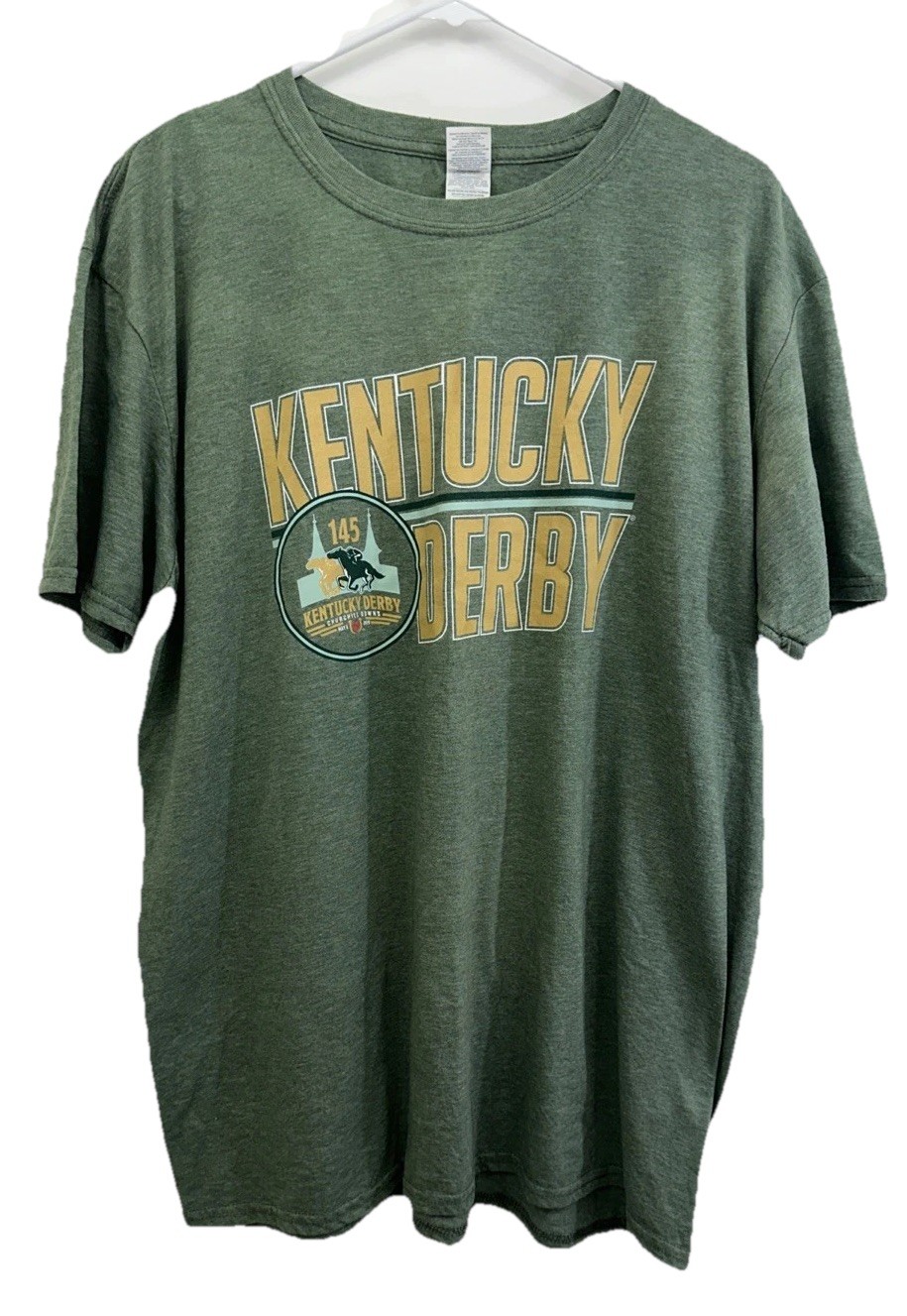 Kentucky Derby Men’s XL Gildan Softstyle Ring Green Poly Cotton Blend T-shirt gallery
