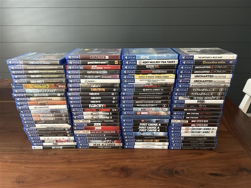 PlayStation 4 Games/ Controllers Great Prices!