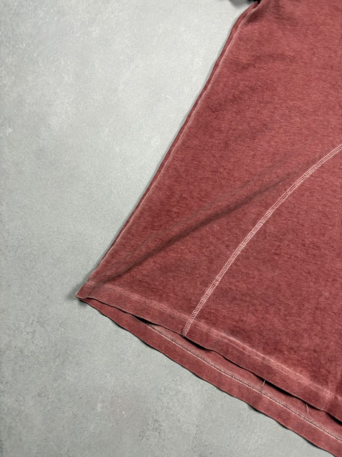 A-Cold-Wall Distressed Washed Red Asymmetric Seam T Shirt Mens L Streetwear gallery