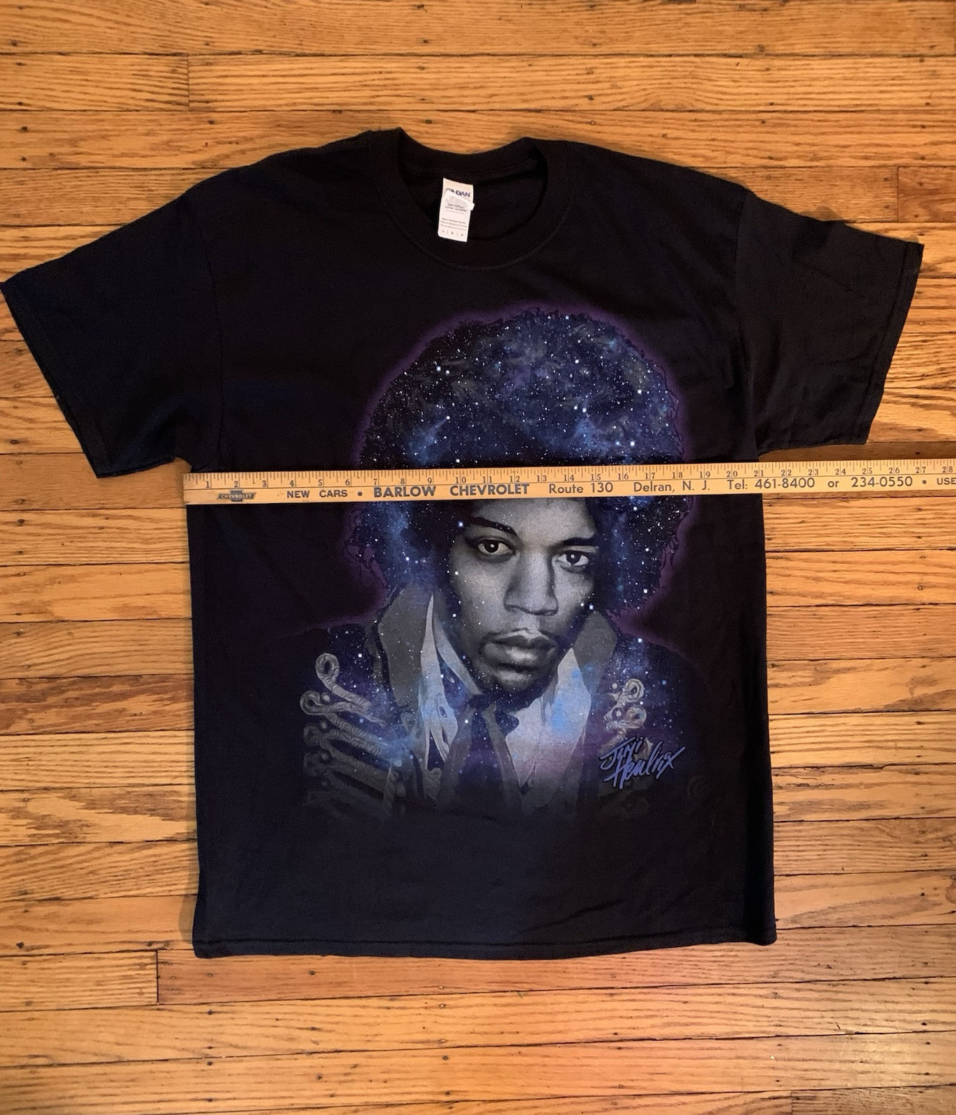 Jimi Hendrix T Shirt Gildan Graphic LG Rock Legend gallery