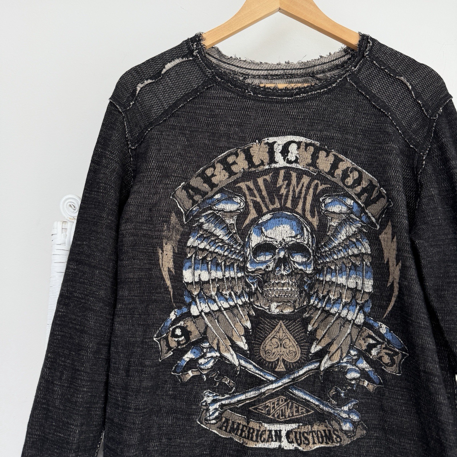 Affliction Reversible Thermal Shirt Mens Large Waffle Knit long Sleeve Y2K Wings gallery