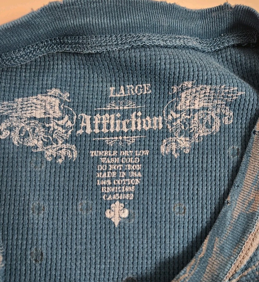 AFFLICTION Men’s Sz L Waffle Thermal Shirt Long Sleeve Distressed AOP gallery