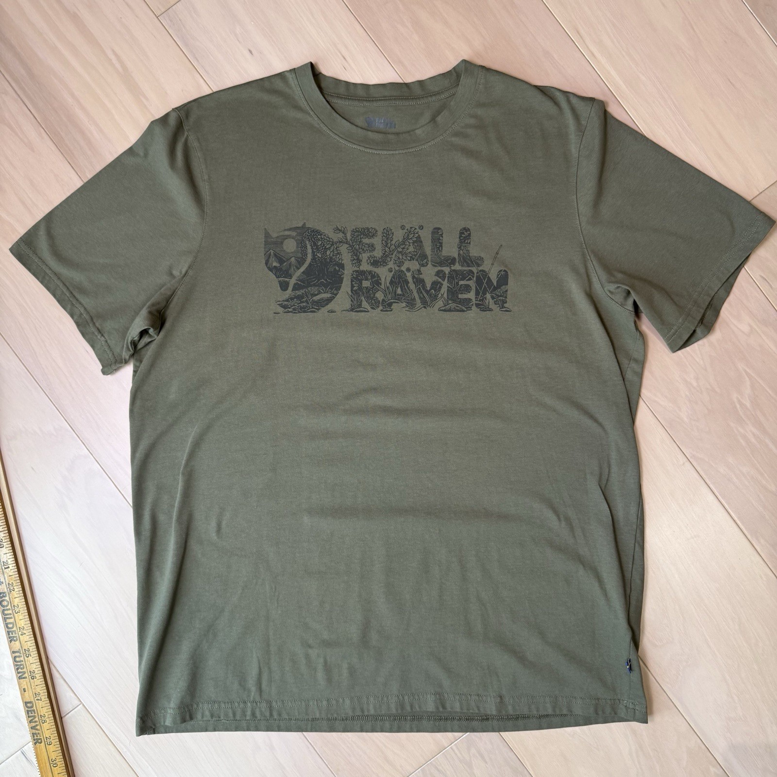 Fjallraven Lush Logo Shirt XL Green Hiking Outdoors Gorpcore Sportswear gallery