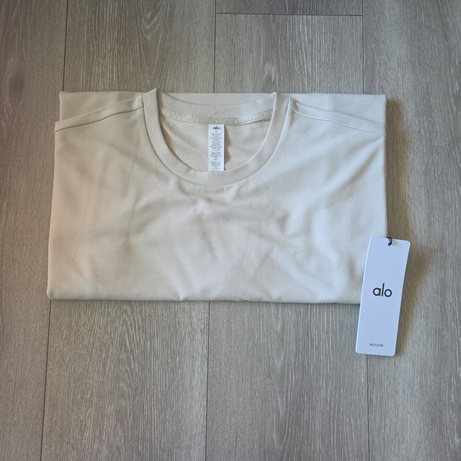 Alo Yoga Mens Double Take Short Sleeve Tee Size M - Bone gallery